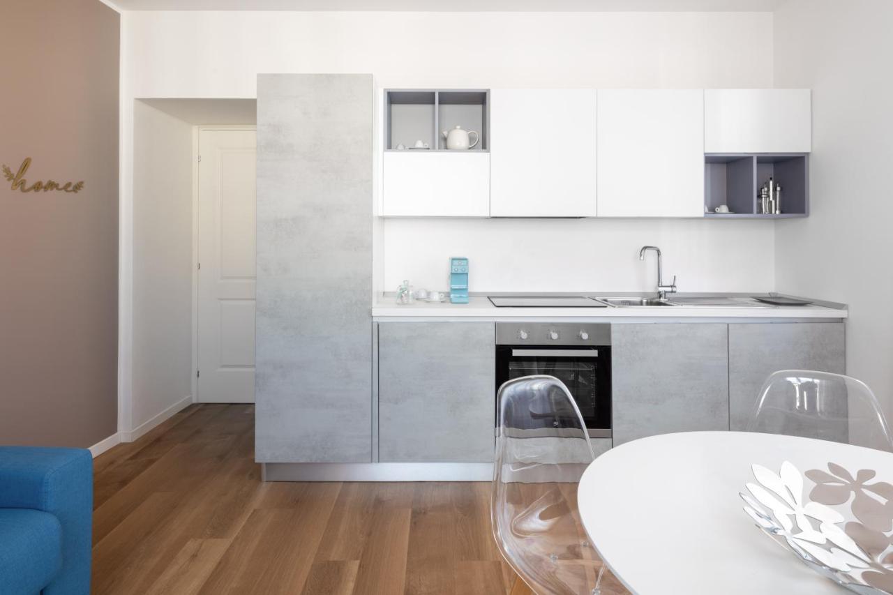 Vis A Vis Apartments Trieste Eksteriør bilde