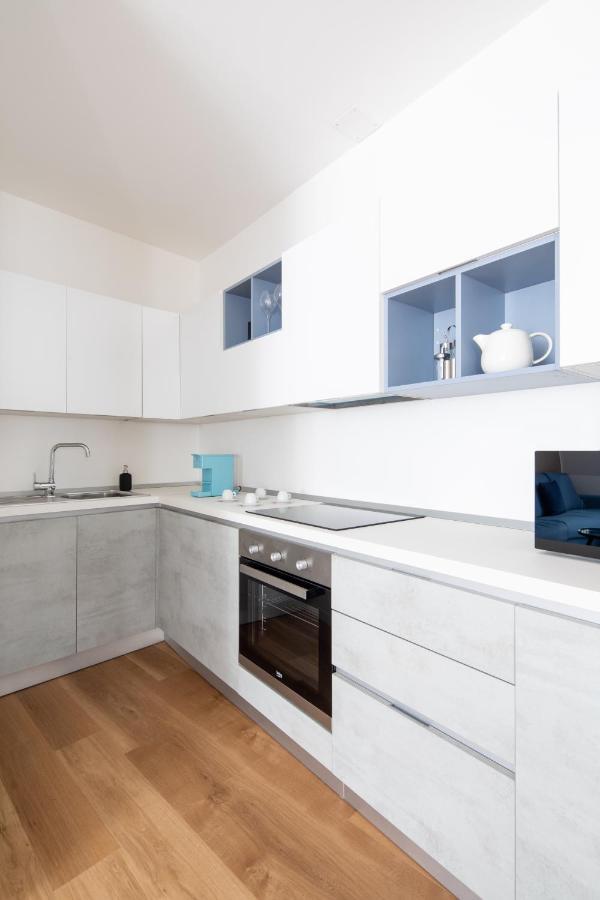 Vis A Vis Apartments Trieste Eksteriør bilde